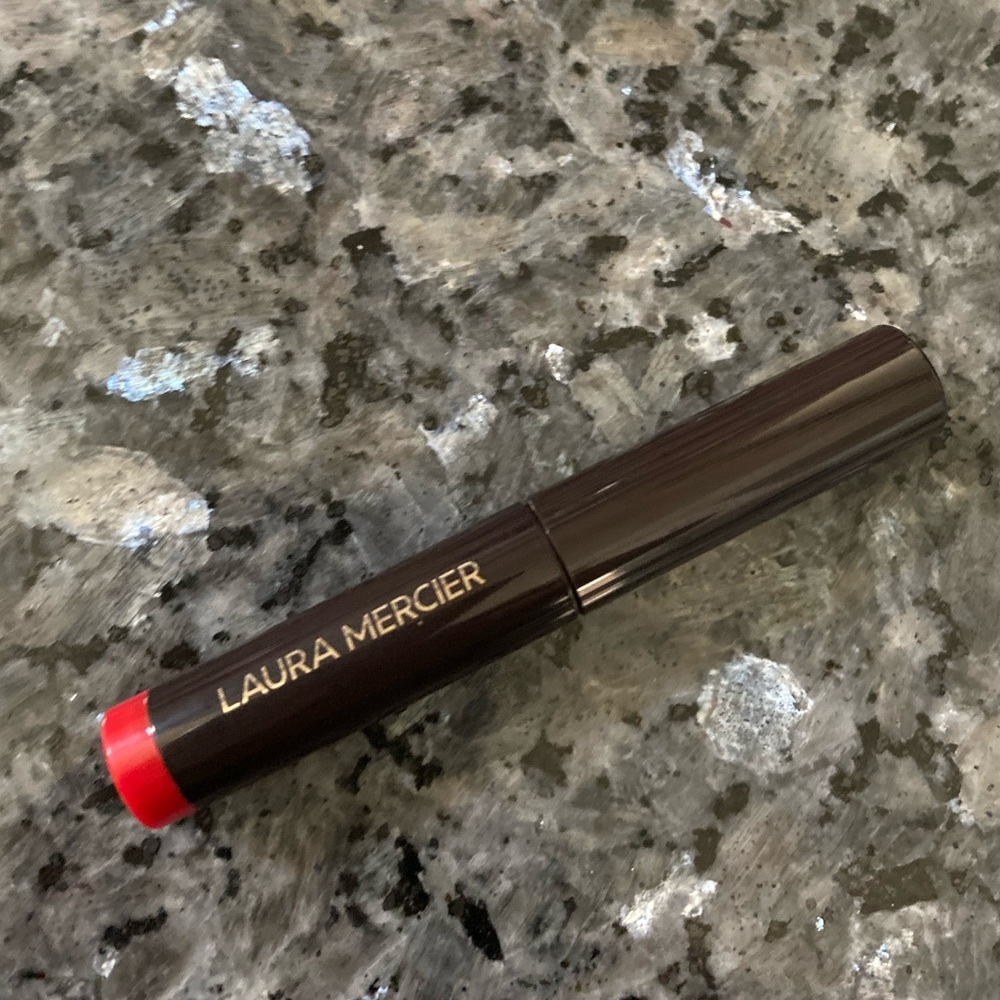 Laura Mercier Lipcolor in Dominate